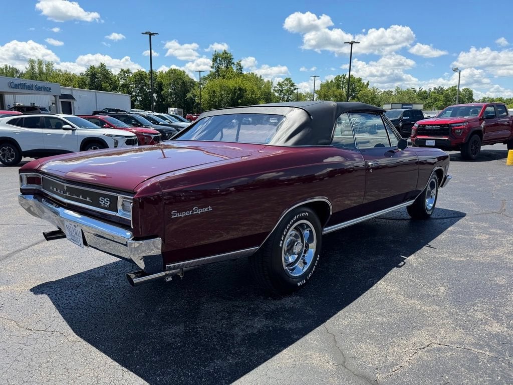 1966 Chevrolet CHEVELLE — detail view