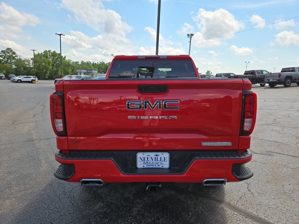 2023 GMC Sierra 1500 — interior view